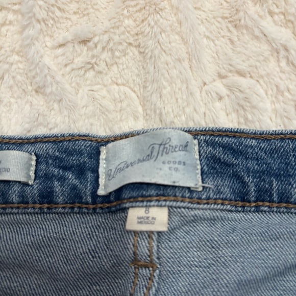 Universal Threads Jeans - Picture 3 of 6